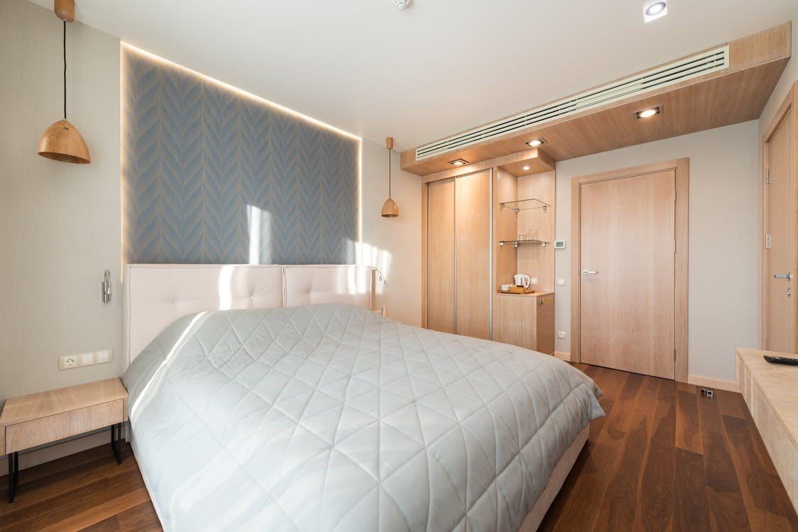 King bed