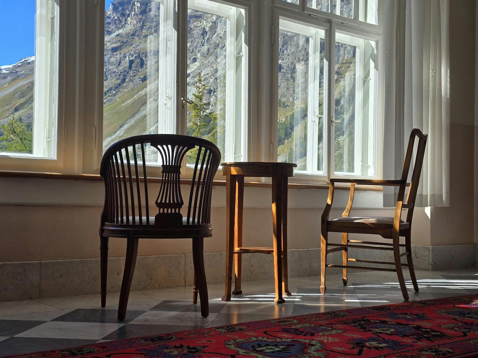 Understanding MDF, MFC, HDF, and Natural Wood in Furniture Design
