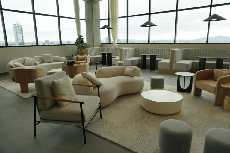 How to Combine Interior Colors to Create a Truly Harmonious Space