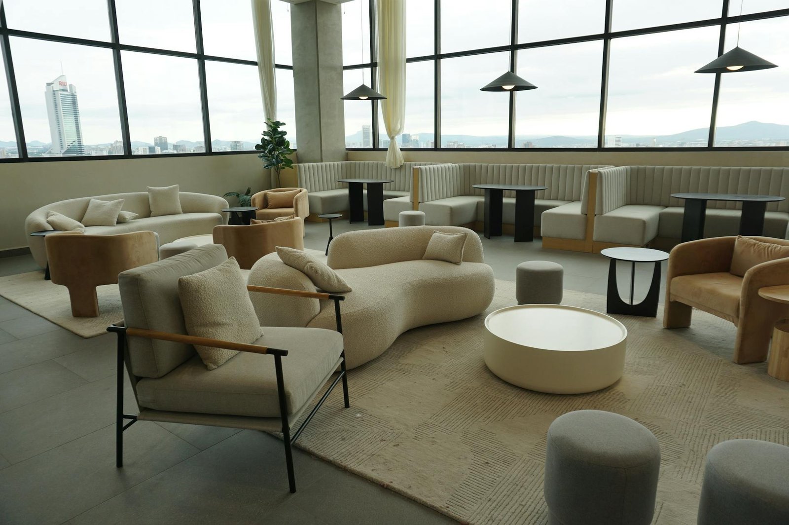 How to Combine Interior Colors to Create a Truly Harmonious Space
